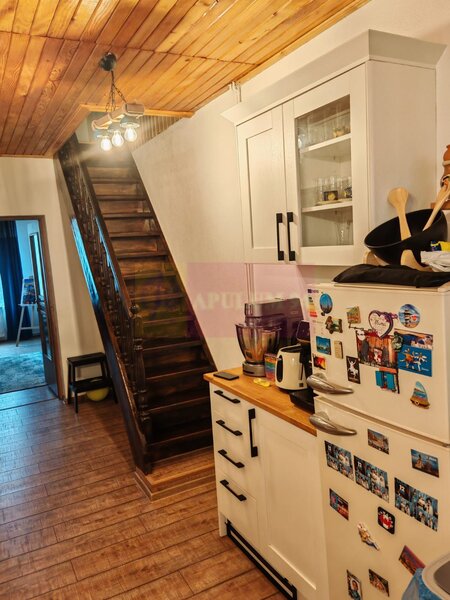 Apartament cu 4 camere de vanzare in Busteni